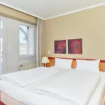 253, Seepark *